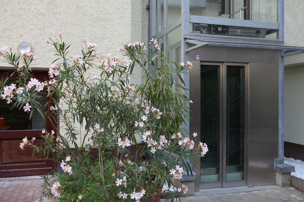 Acama Hotel & Hostel Schoeneberg Berlin Bagian luar foto