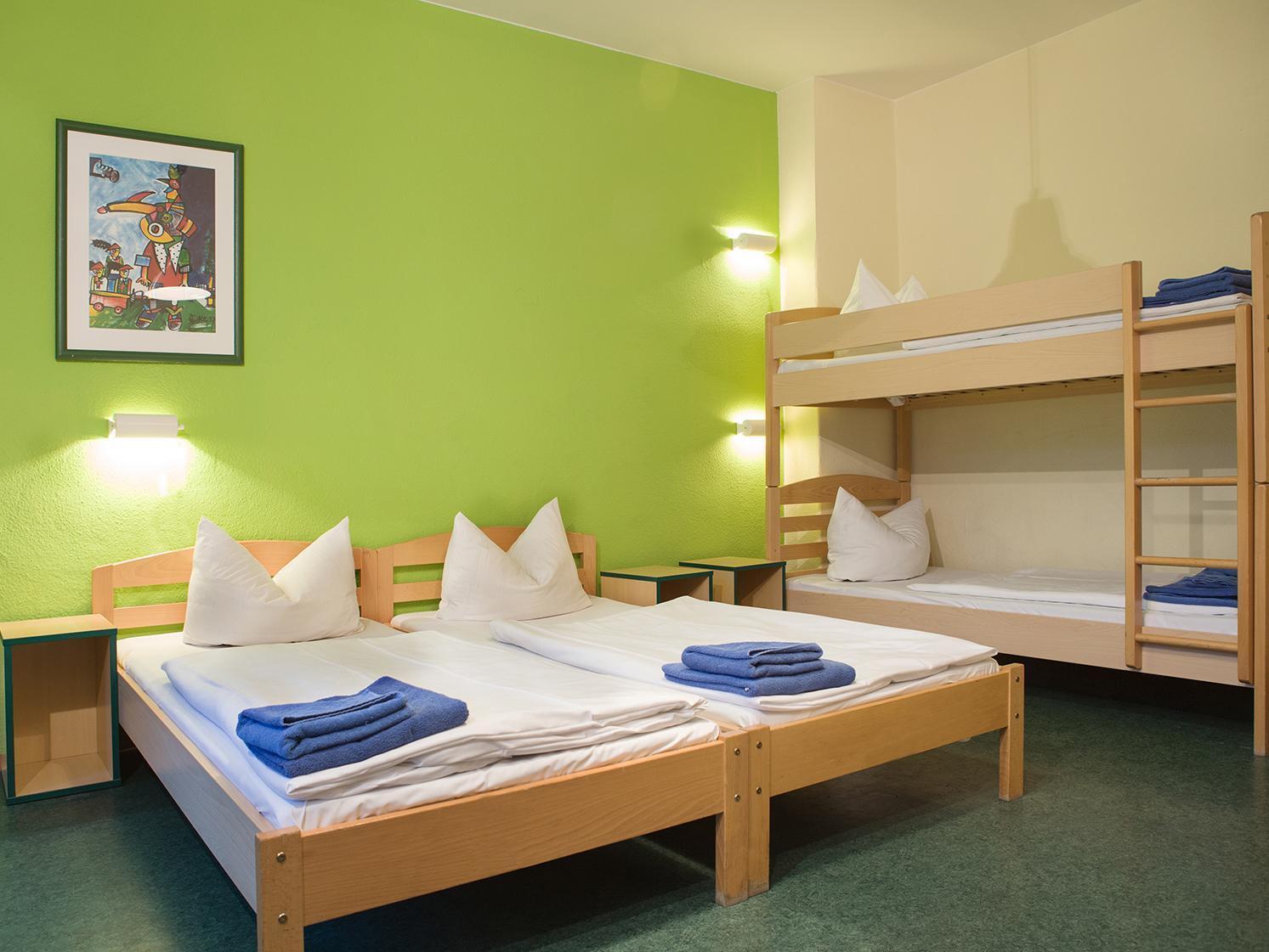 Acama Hotel & Hostel Schoeneberg Berlin Bagian luar foto